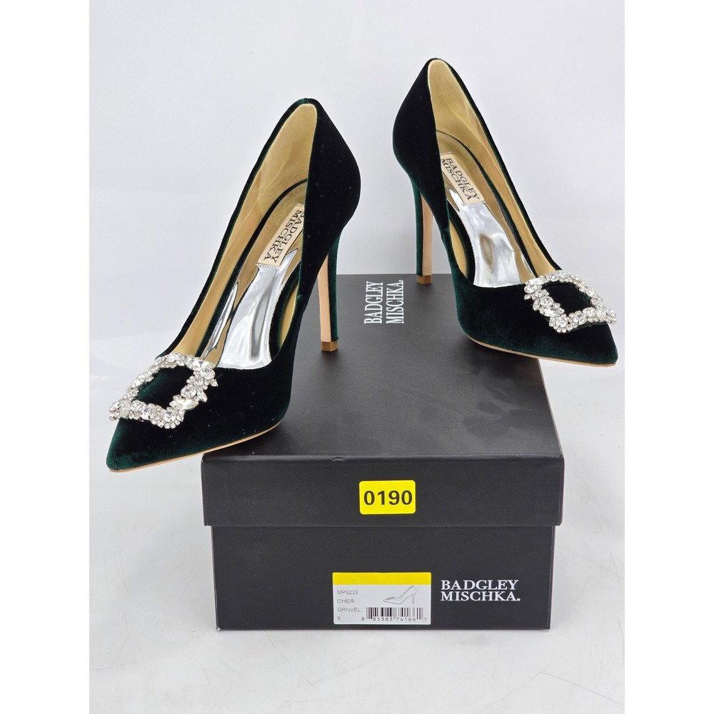 Badgley Mischka Cher Pumps Women Size 8 M Green Velvet Crystal - NEW